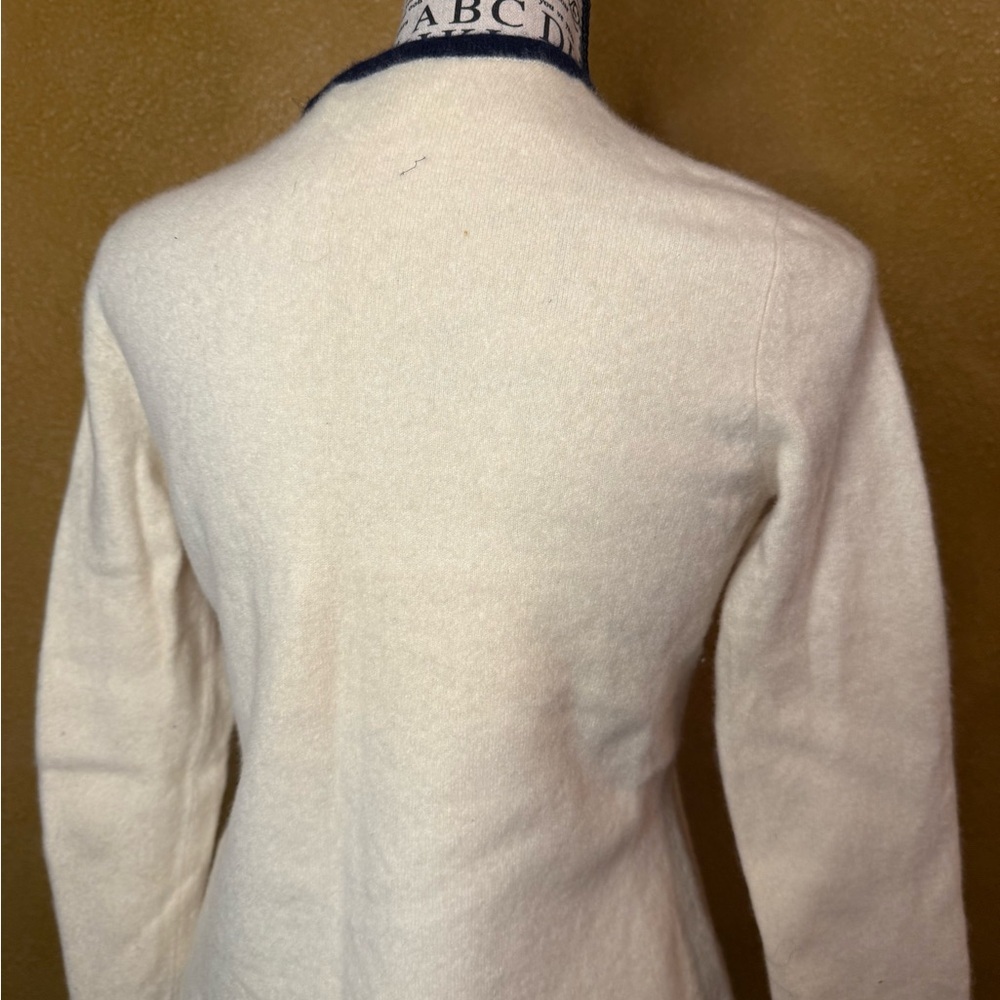 Lands' End Navy and Cream Sweater - Picture 3 of 4